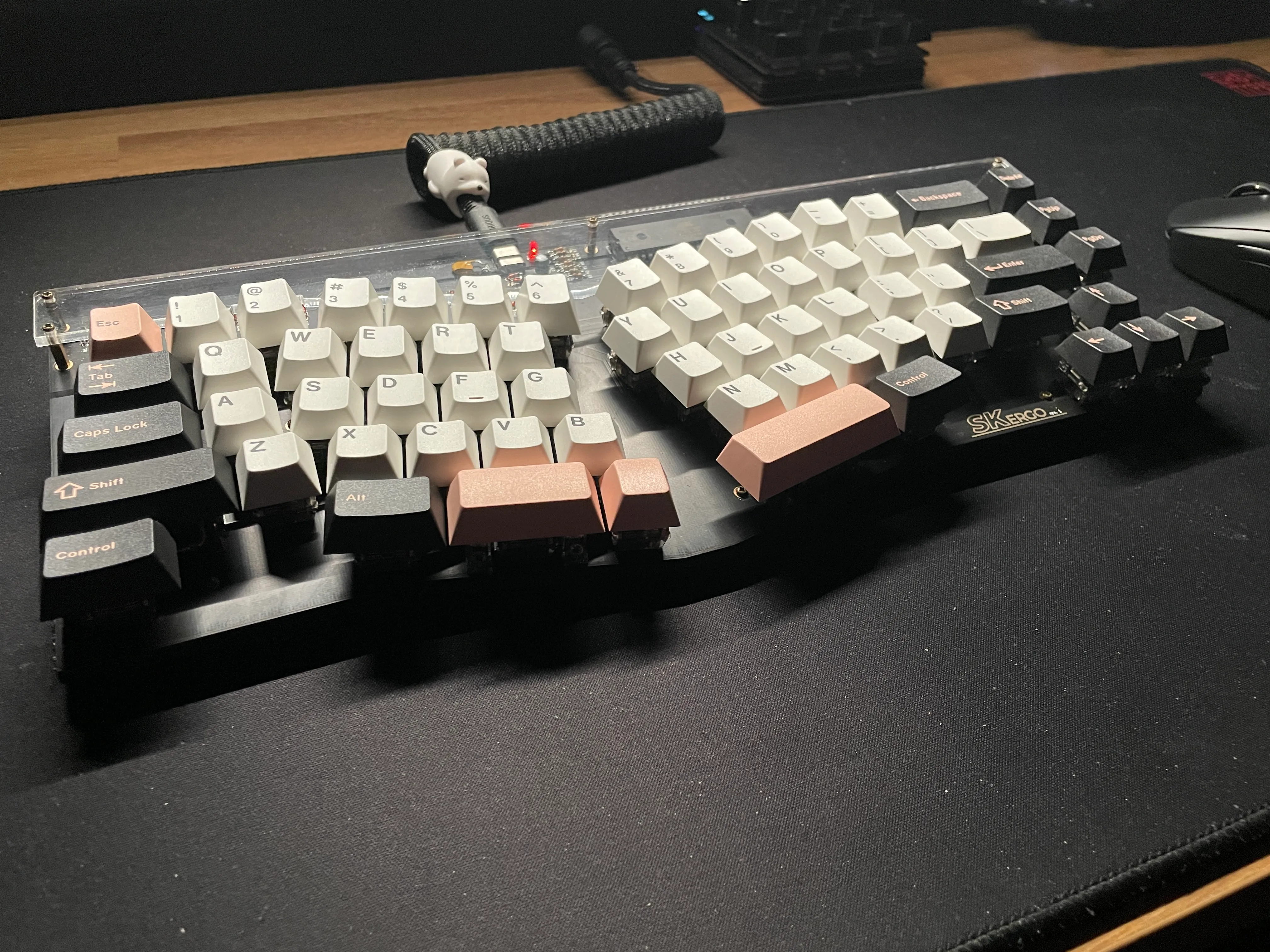 SKErgo with GMK Olivia R2